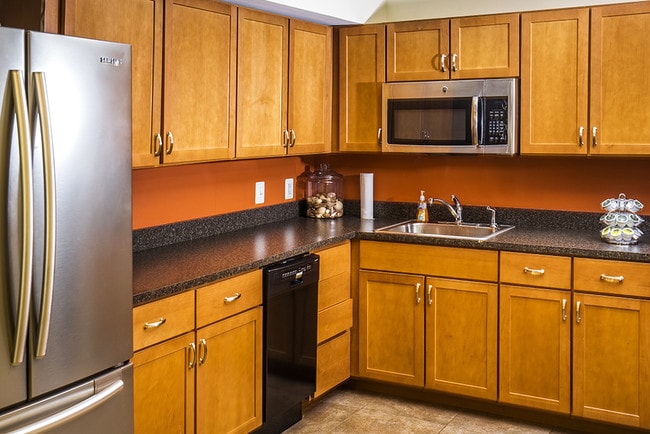 Reston Glade, Reston, VA 20191 - photo 2