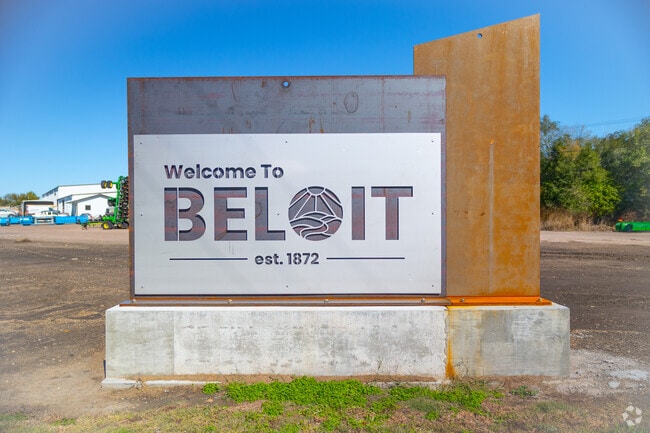 Beloit neighborhoods offer Kansas charm with modern momentum ideal for first‑time buyers.