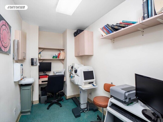 The Rockwood, New York, NY 10065 - photo 4