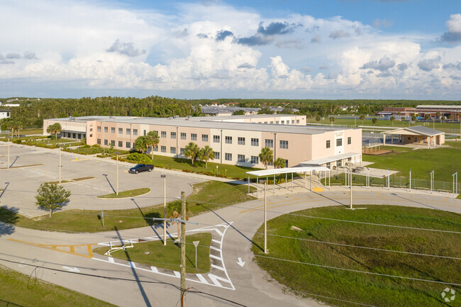 Ray V. Pottorf Elementary School in Fort Myers earns a rating of B minus.