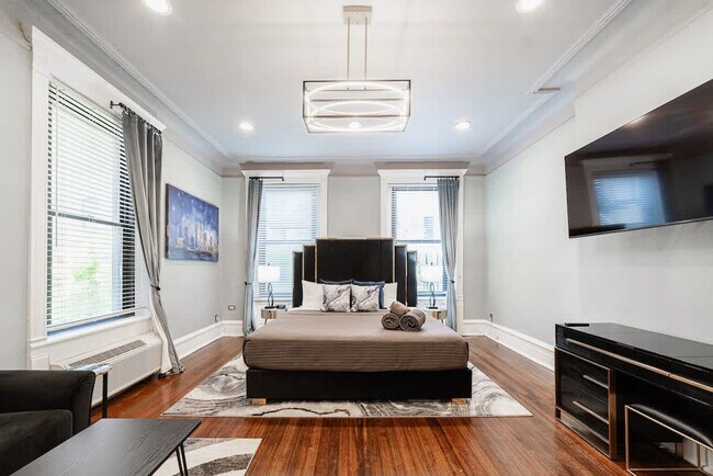 68 E Cedar St unit ID1360101P, Chicago, IL 60611 - photo 3