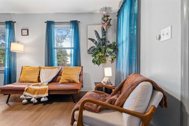 2 Mead Dr unit ID1354825P, Pensacola, FL 32526 - photo 5