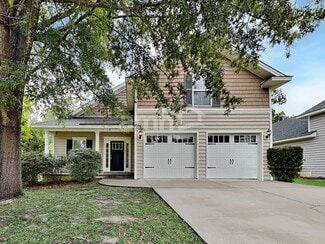 40 Teachers Row, Richmond Hill, GA 31324