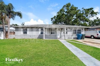 2537 21st Ave SW, Largo, FL 33774