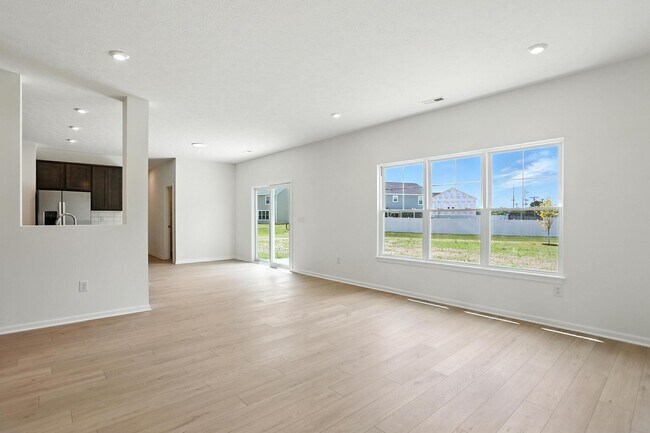 5761 Greenbrier Ct, Brownsburg, IN 46112 - photo 6