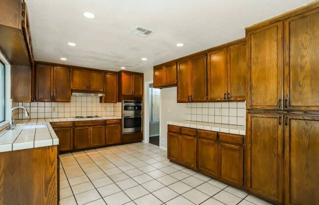 40040 Pasadena Dr, Temecula, CA 92591 - photo 3