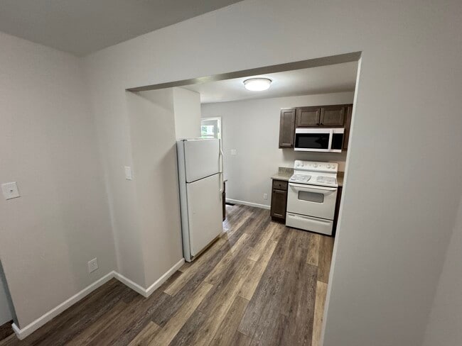 1027 Morgan Ross Rd, Hamilton, OH 45013 - photo 7