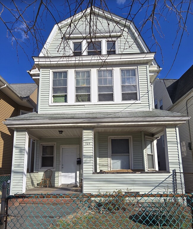 725 Mt Prospect Ave Unit 3, Newark, NJ 07104