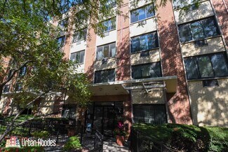 541 W Roscoe St Unit M06B, Chicago, IL 60657
