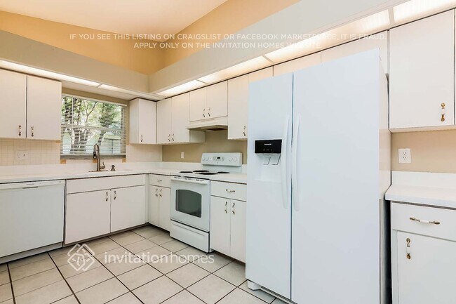 5412 80th Ave Cir E, Palmetto, FL 34221 - photo 7