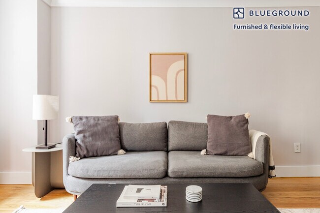 50 W 97th St unit FL12-ID1835, New York, NY 10025 - photo 2