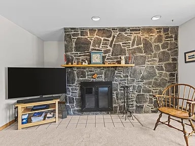 48 Thayer Bay Cir, Colchester, VT 05446 - photo 3