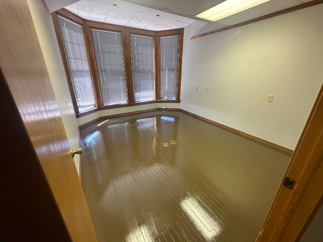 120 N Main St, Churubusco, IN 46723 - photo 3