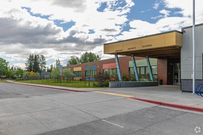 Airport Heights Elementary School