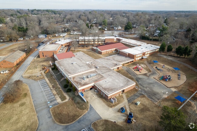 Alternative view of Inman Elementary School