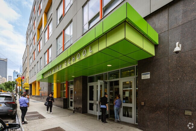 Beacon High School is close to Times Square.