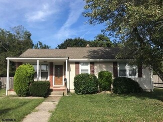 11 Forrest Dr, Northfield, NJ 08225