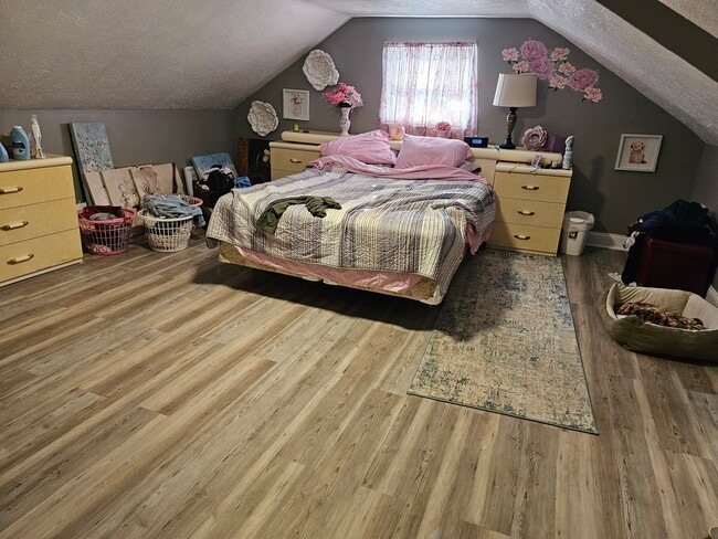 70 Noblestown Rd, Carnegie, PA 15106 - photo 7