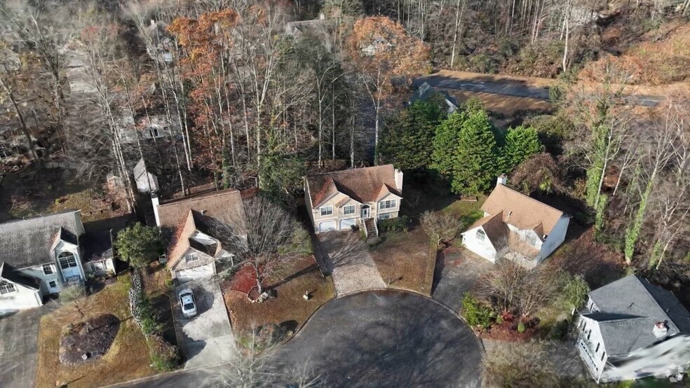 870 Long Branch Cir, Sugar Hill, GA 30518 - photo 2