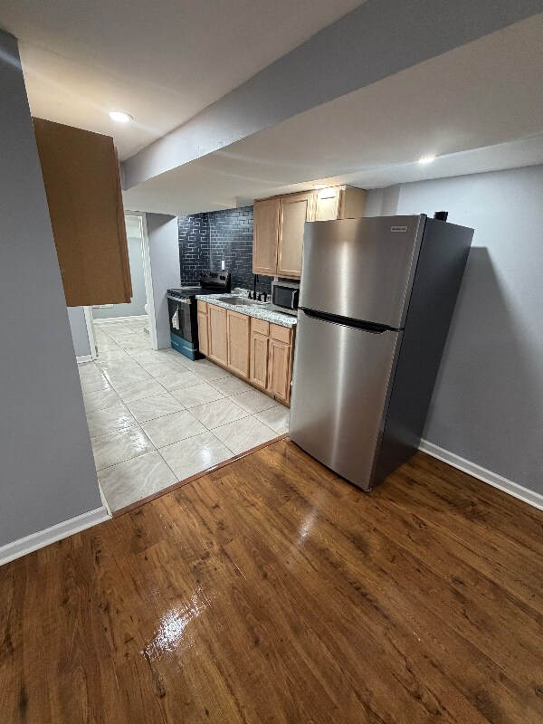 200 E Albanus St unit Base Unit, Philadelphia, PA 19120 - photo 2