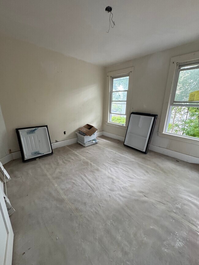 10 Hunting St unit 3, Cambridge, MA 02141 - photo 5