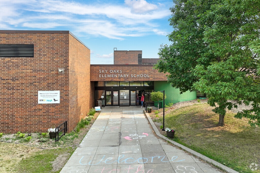 Sky Oaks Elementary School, Burnsville MN Rankings & Reviews