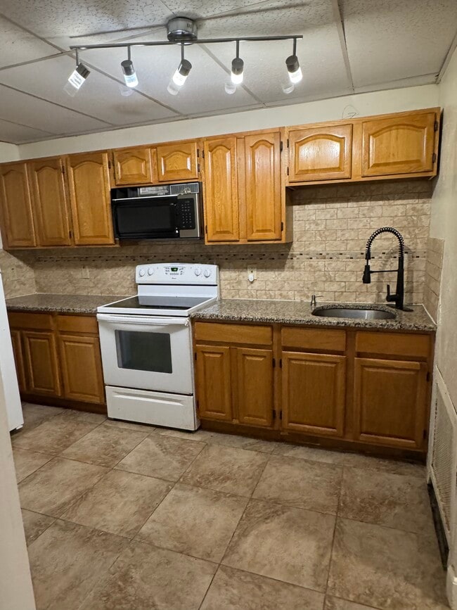 Kitchen with Microwave & Refrigerator