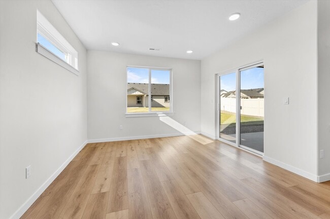 17323 N Sendoa Ave, Nampa, ID 83687 - photo 6