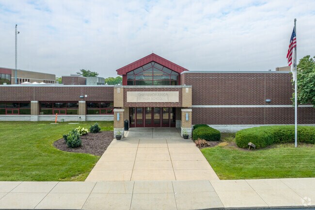 Channahon Junior High School is an above-average, public school located in Channahon, IL.