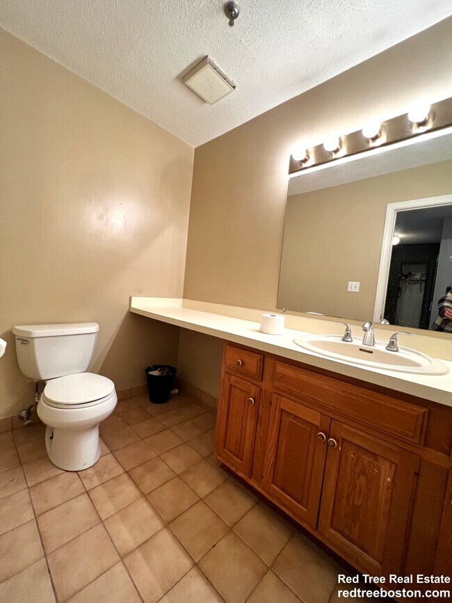 152 Kelton St unit 3, Allston, MA 02134 - photo 6