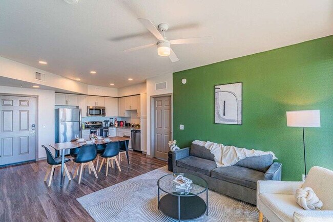 9600 W Georgia Ave unit ID1369233P, Glendale, AZ 85305 - photo 6