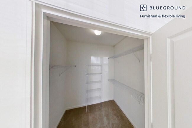 1 Avalon Way unit FL1-ID5680A, Plymouth, MA 02360 - photo 7