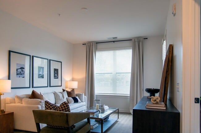 Tempo, Hilliard, OH 43026 - photo 2