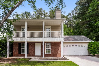 10 Carey Ct, Grantville, GA 30220