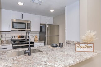 3409 Severn Ave, Metairie, LA 70002