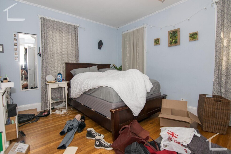 169 Winchester St unit 1, Brookline, MA 02446 - photo 1