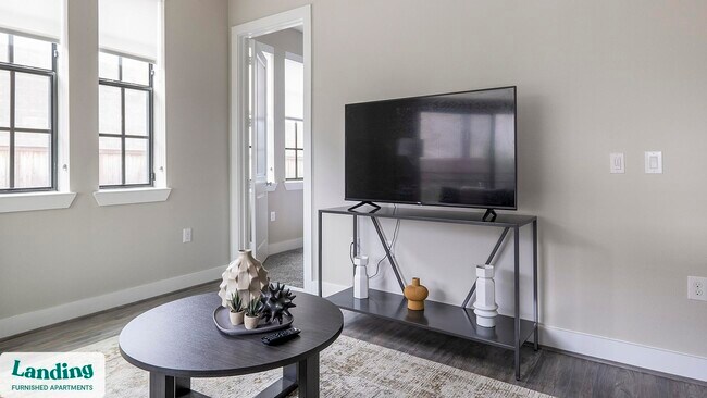 1215 Sawyer St unit 124, Houston, TX 77007 - photo 5