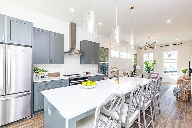 1335 Boulevard SE unit 38237360, Atlanta, GA 30315 - photo 5