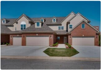 188 Sea Breeze Dr Unit 12, Detroit, MI 48214