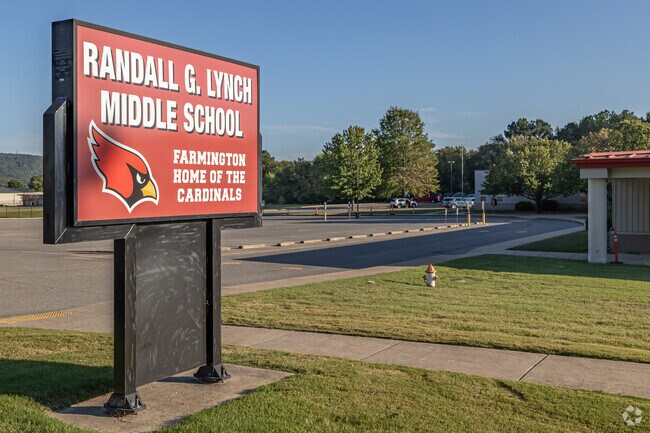 Randall G Lynch Middle School has an A- rating on Niche.com.