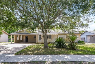 1830 Hinckley Rd, Orlando, FL 32818