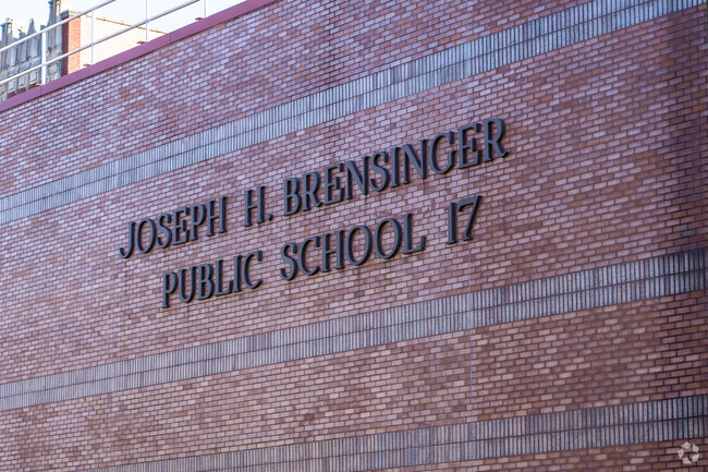 The student to teacher ratio in P.S. 17 is 12-1.