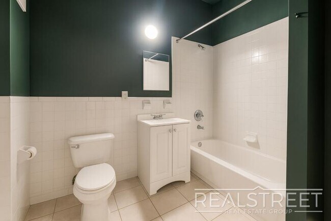 376 Kosciuszko St unit 3, Brooklyn, NY 11221 - photo 7
