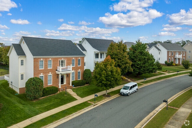 Many single family homes in Leesylvania are colonial revivals.