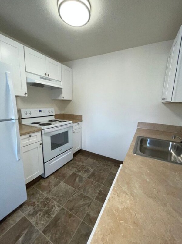 114-124 Stafford Ln NE, Salem, OR 97301