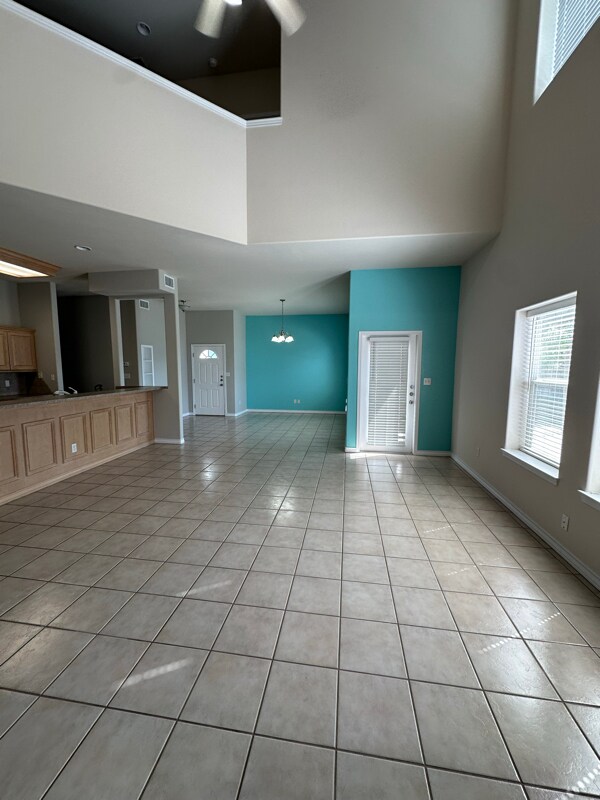 15505 Palmira Ave unit A, Corpus Christi, TX 78418 - photo 5
