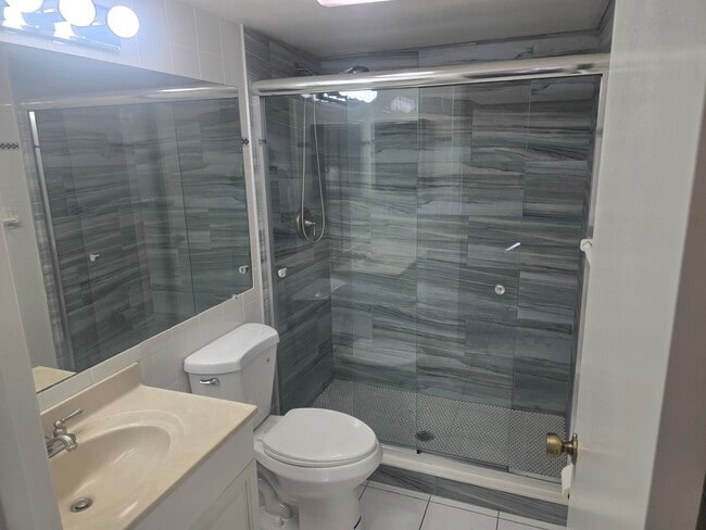 1455 SW Silver Pine Way unit 106-D2, Palm City, FL 34990 - photo 7