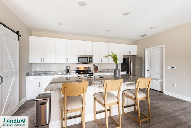 5353 Us-27 unit 1011.1412574, Ocala, FL 34482 - photo 3