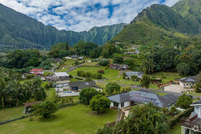 Hillside estates in Ahuimanu offer gorgeous views and a serene atmosphere.
