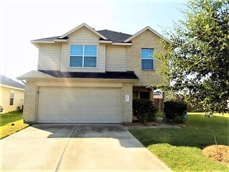 911 Redcrest Springs Ct, Houston, TX 77073